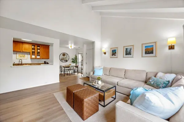 524 Woodside Oaks #8, Sacramento, CA 95825