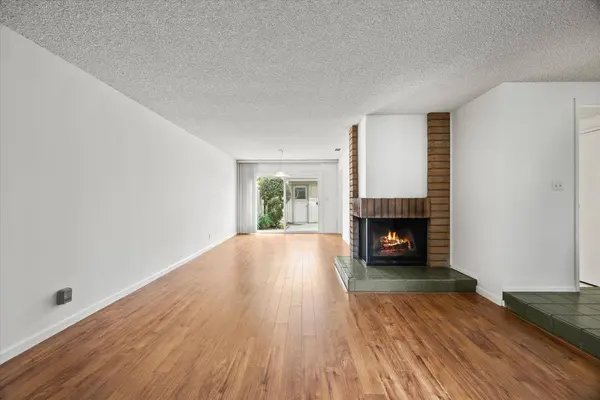 585 Leeward WAY, Sacramento, CA 95831