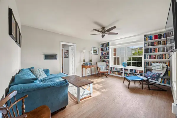 1231 Rodeo WAY, Sacramento, CA 95819