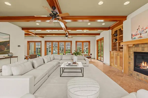 1422 40th ST, Sacramento, CA 95819