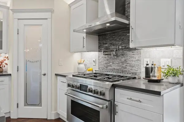 4400 G ST, Sacramento, CA 95819