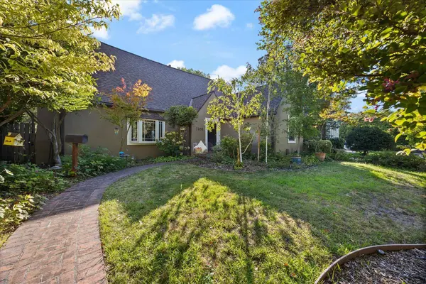 4408 T ST, Sacramento, CA 95819