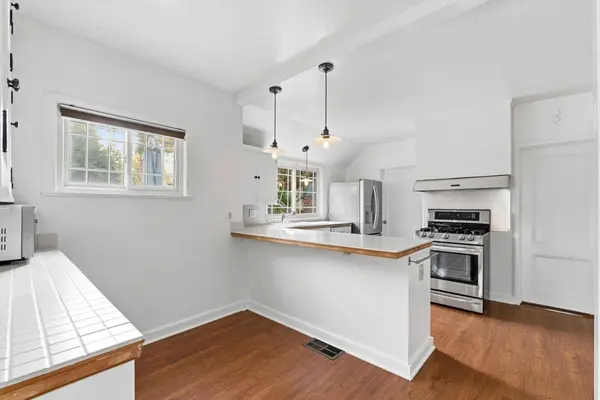 4408 T ST, Sacramento, CA 95819