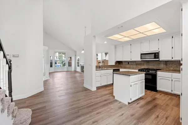 14 Las Uvas CT, Sacramento, CA 95833