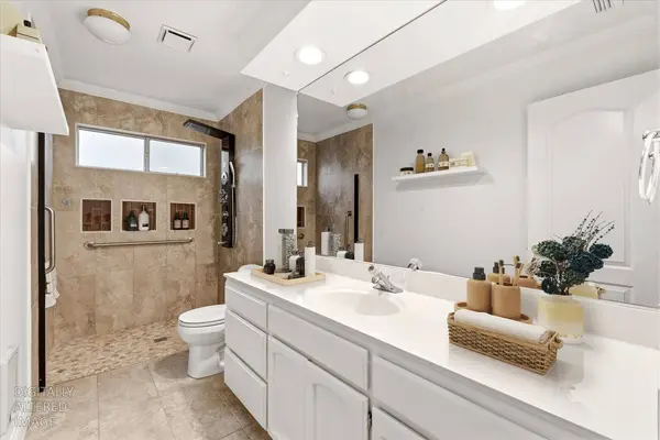 14 Las Uvas CT, Sacramento, CA 95833