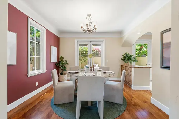 4811 M ST, Sacramento, CA 95819
