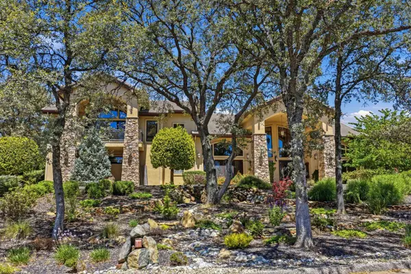 9965 Spyglass CIR, Auburn, CA 95602