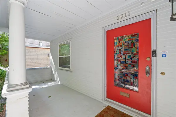 2211 H ST, Sacramento, CA 95816