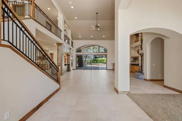 9965 Spyglass CIR, Auburn, CA 95602