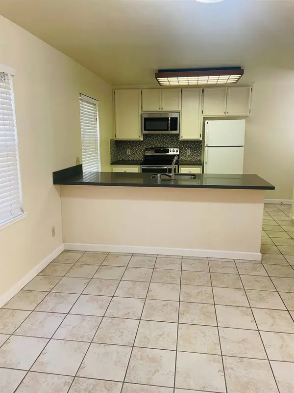 2195 57th ST, Sacramento, CA 95817
