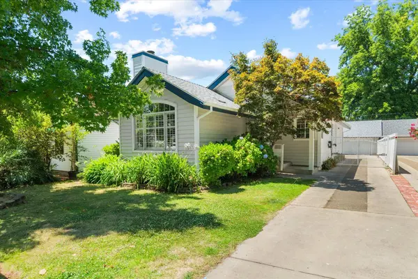 878 56th ST, Sacramento, CA 95819