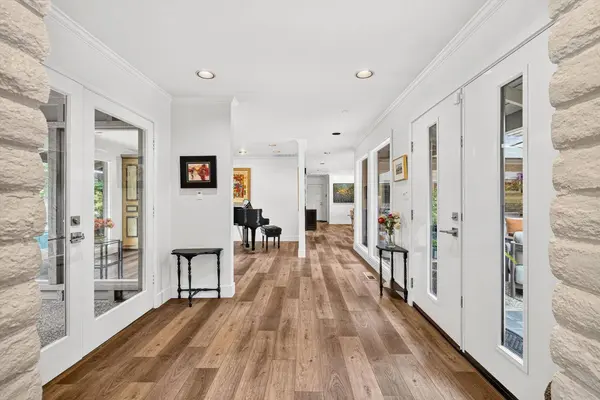 910 Somersby WAY, Sacramento, CA 95864