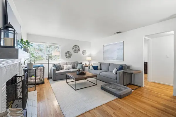 801 Bell Air DR, Sacramento, CA 95822