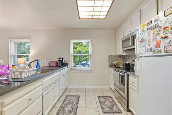 2195 57th ST, Sacramento, CA 95817