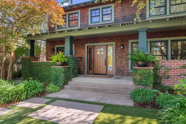 1709 37th ST, Sacramento, CA 95816