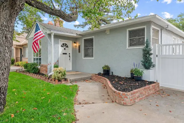 1221 48th ST, Sacramento, CA 95819