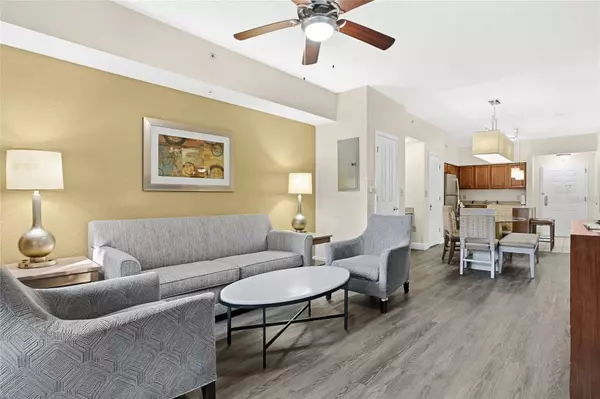 12539 FLORIDAYS RESORT DR #203D, Orlando, FL 32821