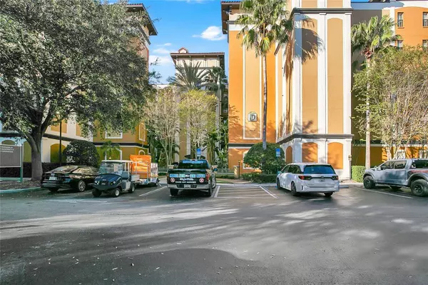 12539 FLORIDAYS RESORT DR #203D, Orlando, FL 32821