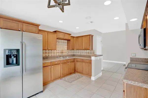 682 ASCOT CIR, Orlando, FL 32825