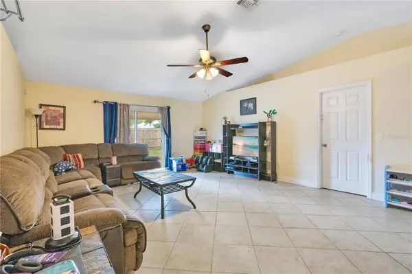 4217 IVEYGLEN AVE, Orlando, FL 32826