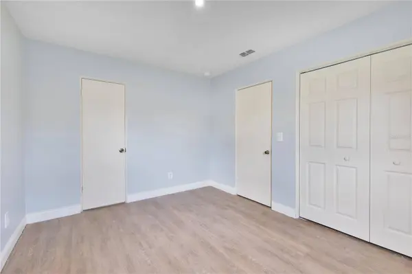 6132 W LIVINGSTON ST, Orlando, FL 32835