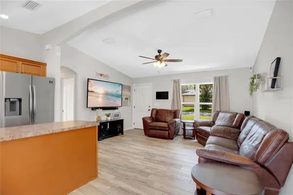1345 GRAND AVE, Orange City, FL 32763