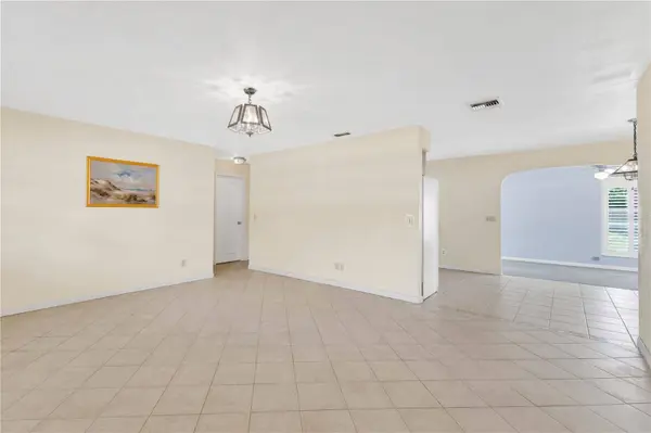 867 FLORALAND AVE, Sebastian, FL 32958
