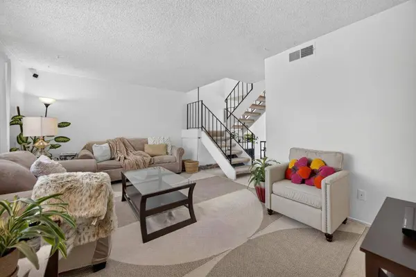 4221 Brookfield DR, Sacramento, CA 95823