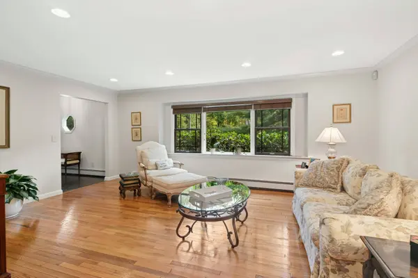7 Morehouse Lane, Norwalk, CT 06850