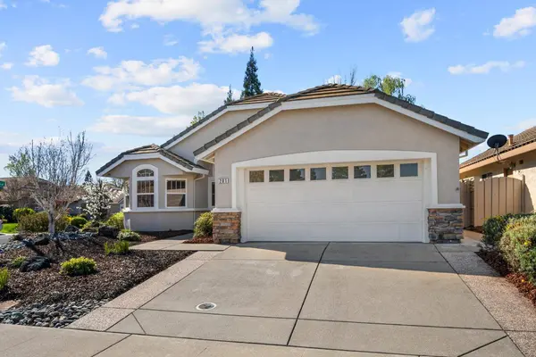 201 Saddlebag CT, Roseville, CA 95747