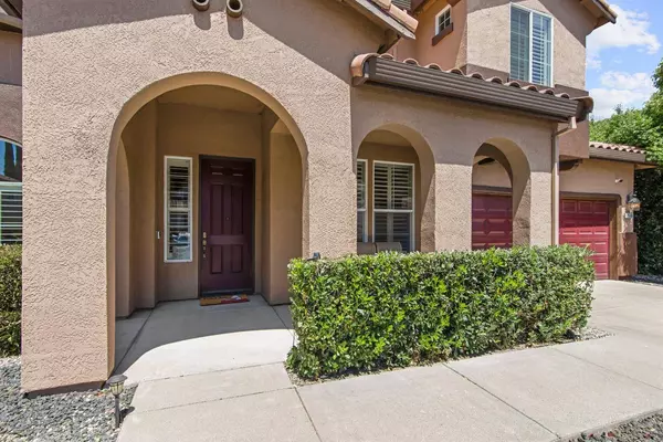 2566 Parkcrest WAY, Roseville, CA 95747