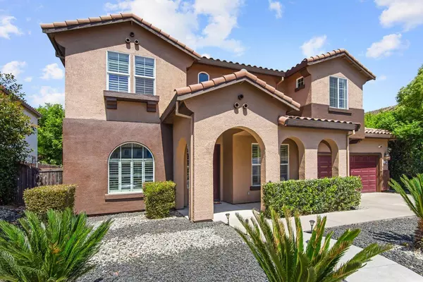 2566 Parkcrest WAY, Roseville, CA 95747