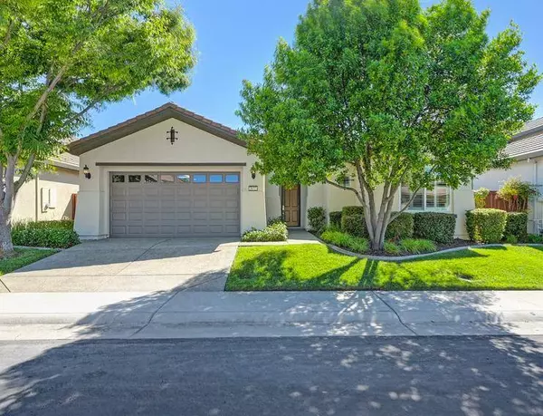 2072 Land End LOOP, Roseville, CA 95747