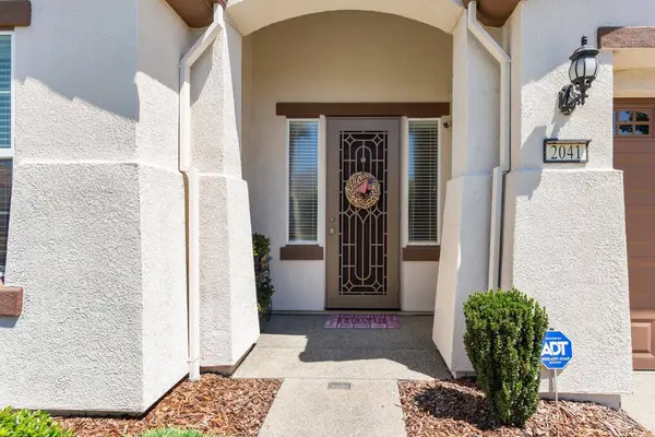 2041 Ashton DR, Roseville, CA 95747