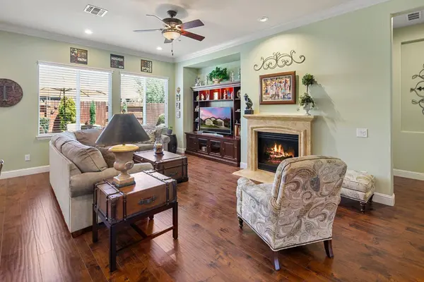 2041 Ashton DR, Roseville, CA 95747