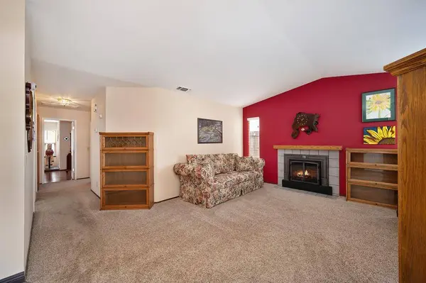 608 Oakborough AVE, Roseville, CA 95747