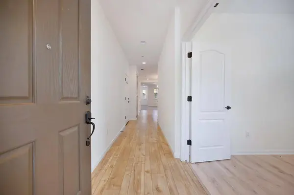 1625 Marseille LN, Roseville, CA 95747