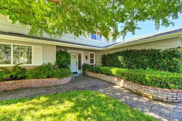 4722 Papaya DR, Fair Oaks, CA 95628