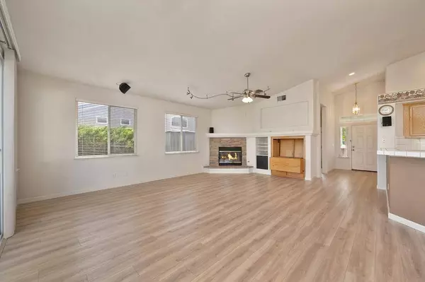 632 Spaulding DR, Roseville, CA 95678