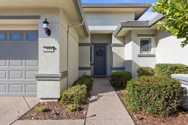 2016 Land End LOOP, Roseville, CA 95747