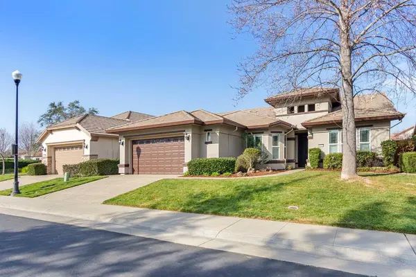 2446 Langtree DR, Roseville, CA 95747