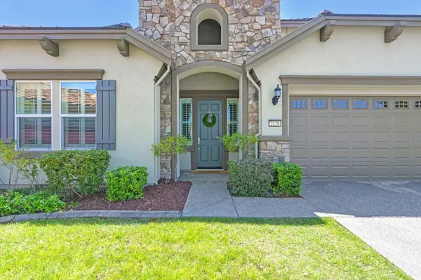 2128 Land End LOOP, Roseville, CA 95747