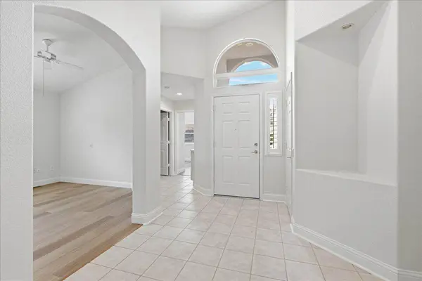 6480 Buckskin LN, Roseville, CA 95747