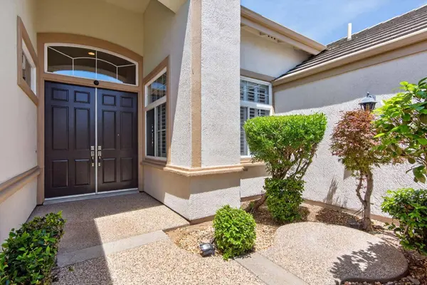 7817 Rosestone LN, Roseville, CA 95747