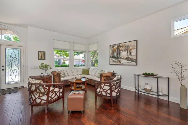 6433 Rose Garden LN, Roseville, CA 95747