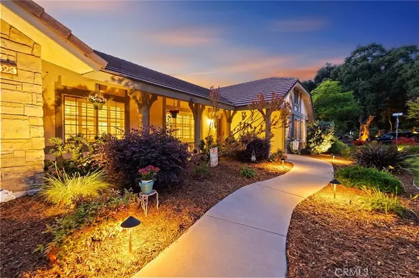 323 N Hacienda AVE, Glendora, CA 91741