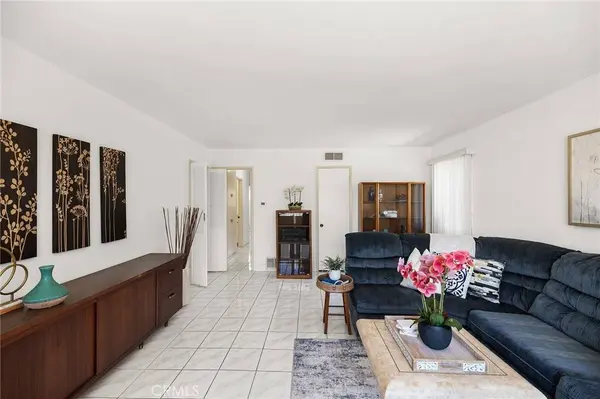 1905 Alisar, Monterey Park, CA 91755