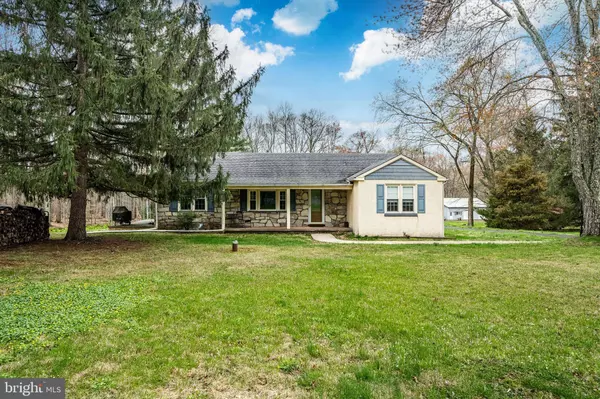 1908 DURHAM RD, New Hope, PA 18938