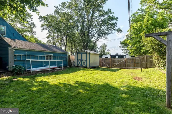 321 WILLOW RD, Hellertown, PA 18055