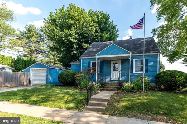 321 WILLOW RD, Hellertown, PA 18055